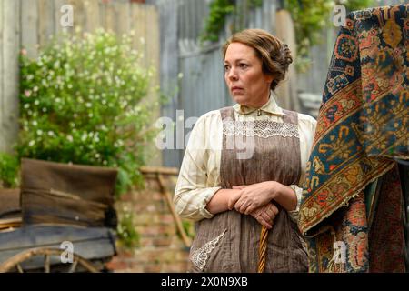 OLIVIA COLMAN dans WICKED LITTLE LETTERS (2023), réalisé par THEA SHARROCK. Crédit : Blueprint Pictures/South of the River Pictures/Studiocanal/Film4 Productions/People Person Pictures/album Banque D'Images