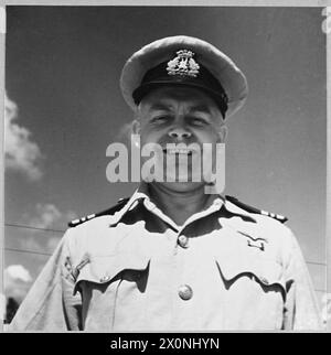 LES LIGNES AÉRIENNES CIVILES BRITANNIQUES EN TEMPS DE GUERRE - pour l'histoire voir CH.14022 photo (publiée en 1944) montre - le capitaine G.S. Brown, un célèbre pilote des hydravions Empire de la BOAC sur la route 'fer à cheval' de Durban à Calcutta en passant par le Caire. Négatif photographique, Royal Air Force Banque D'Images