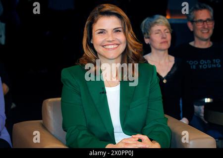 Katharina Wackernagel BEI der Aufzeichnung der NDR Talk Show im NDR Fernsehstudio Lokstedt. Hambourg, 12.04.2024 *** Katharina Wackernagel lors de l'enregistrement du Talk Show NDR dans le studio de télévision NDR Lokstedt Hamburg, 12 04 2024 Foto:xH.xHartmannx/xFuturexImagex ndr talk1204 4438 Banque D'Images