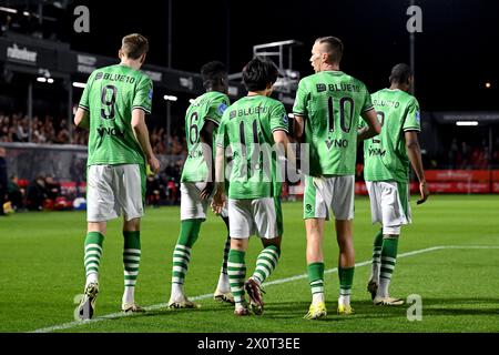 ALMERE - Tobias Lauritsen du Sparta Rotterdam célèbre le 1-1 lors du match néerlandais Eredivisie entre Almere City FC et Sparta Rotterdam au stade Almere City FC le 13 avril 2024 à Almere, pays-Bas. ANP GERRIT VAN COLOGNE Banque D'Images