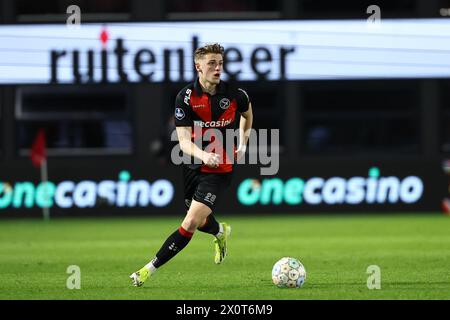 Almere, pays-Bas. 13 avril 2024. ALMERE, 13-04-2024, Yanmar Stadium, saison 2023/2024, Néerlandais Eredivisie Football. Almere City FC joueur Stije Resink pendant le match Almere City - Sparta crédit : Pro Shots/Alamy Live News Banque D'Images