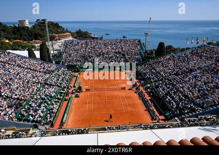 Roquebrune Cap Martin, France. 12 avril 2024. Ambiance ambiance vue ou ambiance illustration du centre court Rainier III lors du Rolex Monte-Carlo ATP Masters 1000 le 12 avril 2024 au Monte Carlo Country Club de Roquebrune Cap Martin, France près de Monaco. Photo Victor Joly/DPPI crédit : DPPI Media/Alamy Live News Banque D'Images