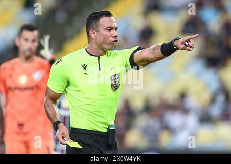 Rio, Brésil - 13 avril 2024, arbitre Miguelson Lima Barbosa dans un match entre Fluminense x Red Bull Bragantino par le championnat brésilien du 1er tour, Banque D'Images