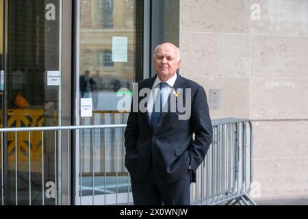 Londres, Angleterre, Royaume-Uni. 14 avril 2024. L'ancien président du Parti conservateur IAIN DUNCAN SMITH est vu devant la BBC alors qu'il apparaît dimanche avec Laura Kuenssberg show. (Crédit image : © Tayfun Salci/ZUMA Press Wire) USAGE ÉDITORIAL SEULEMENT! Non destiné à UN USAGE commercial ! Banque D'Images