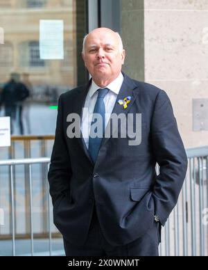 Londres, Angleterre, Royaume-Uni. 14 avril 2024. L'ancien président du Parti conservateur IAIN DUNCAN SMITH est vu devant la BBC alors qu'il apparaît dimanche avec Laura Kuenssberg show. (Crédit image : © Tayfun Salci/ZUMA Press Wire) USAGE ÉDITORIAL SEULEMENT! Non destiné à UN USAGE commercial ! Banque D'Images