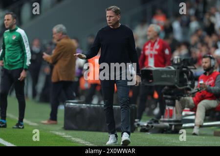 Istanbul, Turquie. 13 avril 2024. Istanbul, Turquie, 13 avril 2024 : Markus Gisdol, entraîneur de Samsunspor, lors du match de football de la Super League turque entre Besiktas et Samsunspor au stade Tupras, Turquie. (EO/SPP) crédit : photo de presse sportive SPP. /Alamy Live News Banque D'Images