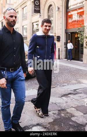 Milan, Zendaya, Mike Faist, Josh O'Connor et Luca Guadagnino arrivent au photocall à l'occasion de la sortie du film Challengers au Terrazza Duomo 21. Sur la photo : Josh O'Connor Banque D'Images