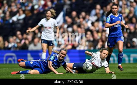 Tottenham, Royaume-Uni. 14 avril 2024. Demi-finale de la FA Cup Adobe pour femme. Tottenham Hotspur V Leicester City. Tottenham Hotspur Stadium. Tottenham. Pendant la demi-finale de Tottenham Hotspur V Leicester City Adobe Womens FA Cup au Tottenham Hotspur Stadium, Tottenham. Crédit : Sport in Pictures/Alamy Live News Banque D'Images