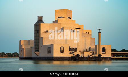 Museam of islamic Art (MIA), situé sur la corniche de Doha, Qatar Banque D'Images