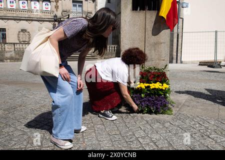 14 avril 2024 : Lugo, Espagne. En commémoration de la proclamation de la deuxième République espagnole, survenu le 14 avril 1931, le Conseil républicain de Lugo a organisé une promenade à travers le centre de la ville en visitant des points d'importance historique. (Crédit image : © Cristian Leyva/ZUMA Press Wire) USAGE ÉDITORIAL SEULEMENT! Non destiné à UN USAGE commercial ! Banque D'Images