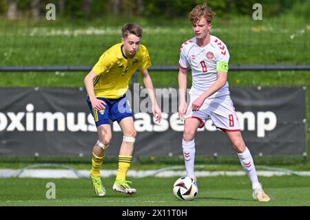 Gabriel Granberg (5) de Suède a défendu Max Jensen (8) du Danemark lors d'un match amical entre les équipes nationales des moins de 16 ans futures des pays-Bas et de Belgique le samedi 13 avril 2024 à Tubize , Belgique . PHOTO SPORTPIX | David Catry Banque D'Images