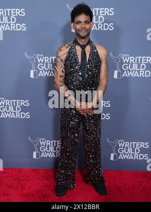 Los Angeles, États-Unis. 14 avril 2024. Bill Posley arrive à la cérémonie des Writers Guild Awards de Los Angeles 2024 qui s'est tenue au Hollywood palladium à Los Angeles, CA le dimanche 14 avril 2024. (Photo de Sthanlee B. Mirador/Sipa USA) crédit : Sipa USA/Alamy Live News Banque D'Images