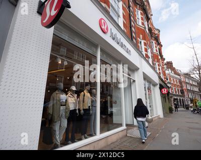 Lululemon athletica inc., magasin de vêtements de yoga et d'activité Lululemon, centre de Londres Banque D'Images