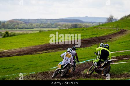 Action du Three Counties Spring Vintage Scramble à Hill End dans le Worcestershire. Date de la photo : dimanche 14 avril 2024. Banque D'Images