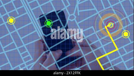 Schéma de lignes de carte de navigation contre gros plan de la main d'une personne à l'aide d'un smartphone Banque D'Images