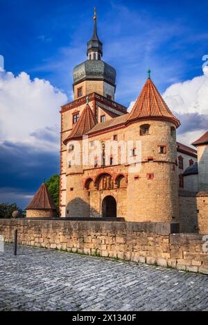 Wurzburg, Allemagne. Porte de Scherenberg, Marienberg ville médiévale fortifiée, attraction touristique en Bavière. Banque D'Images