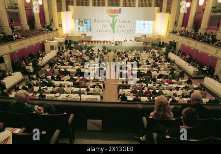 Congrès du Parti social-démocrate le 2 octobre 1995. Le chancelier fédéral Franz Vranitzky veut revenir à la coopération avec le Parti populaire autrichien. - 19951002 PD0015 - Rechteinfo : droits gérés (RM) Banque D'Images