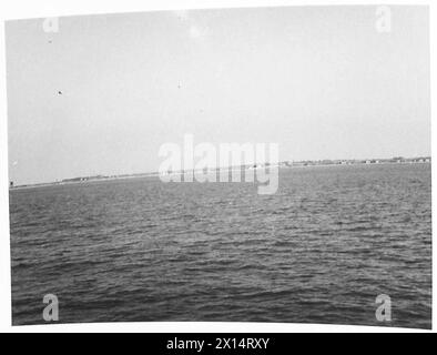 CAMOUFLAGE - vue sur la côte de Harwich à Southwold British Army Banque D'Images