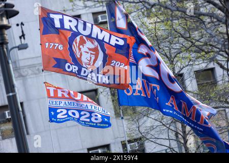 New York, États-Unis. 15 avril 2024. Le premier jour du procès criminel de l'ancien président Donald Trump à New York, New York, le lundi 15 avril 2024. Live News Credit : Maxim Elramsisy/Alamy Live News Banque D'Images