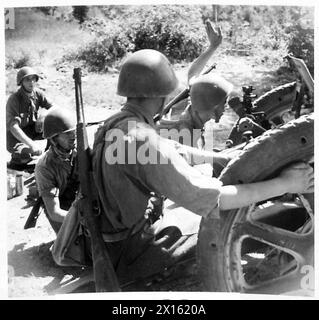 INVASION DE L'ITALIE : HUITIÈME FRONT D'ARMÉE LES TROUPES ITALIENNES COMBATTENT AUX CÔTÉS DES ALLIÉS - , ARMÉE BRITANNIQUE Banque D'Images