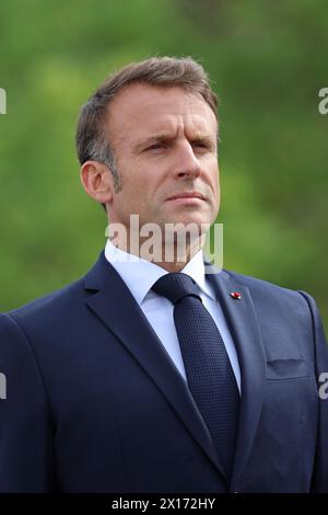 Photo du 20-09-2023 du président français Emmanuel Macron qui a révélé qu’il existe des plans d’urgence en place pour déplacer la cérémonie d’ouverture des Jeux olympiques de Paris de la Seine si la menace sécuritaire est jugée trop élevée. Date d'émission : lundi 15 avril 2024. Banque D'Images