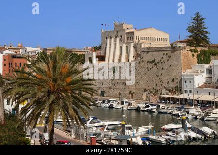 Marina dans la vieille ville de Ciutadella de Menorca. Banque D'Images