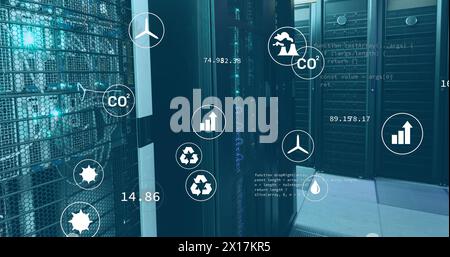 Image d'icônes numériques et de traitement de données sur des serveurs informatiques Banque D'Images