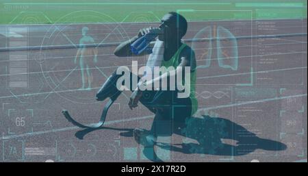 Image du traitement des données sur un coureur afro-américain handicapé Banque D'Images