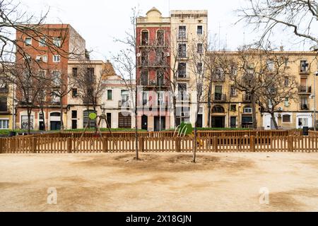 Superblock ou Superilla Hostafrancs, quartier de la ville de Barcelone, en Espagne, qui est fortement restreint pour les voitures Banque D'Images