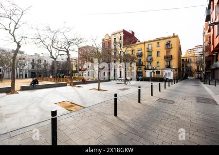 Superblock ou Superilla Hostafrancs, quartier de la ville de Barcelone, en Espagne, qui est fortement restreint pour les voitures Banque D'Images