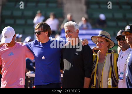 Parents de Stefanos Tsitsipas son entraîneur Apostolos Tsitsipas et sa mère Julia Apostoli lors de la finale Rolex Monte-Carlo ATP Masters 1000 tennis le 14 avril 2024 au Monte Carlo Country Club de Roquebrune Cap Martin, France près de Monaco. Photo Victor Joly / DPPI Banque D'Images