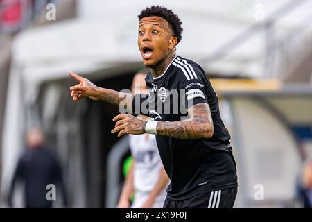Lodz, Pologne. 14 avril 2024. Luizao (Luiz Gustavo Novaes Palhares) de Radomiak Gestures lors du match de la Ligue polonaise PKO Ekstraklasa entre LKS Lodz et Radomiak Radom au stade municipal de Wladyslaw Krol. Score final : LKS Lodz vs Radomiak Radom 3:2. (Photo de Mikolaj Barbanell/SOPA images/Sipa USA) crédit : Sipa USA/Alamy Live News Banque D'Images
