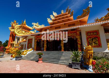 Le temple de Chua Binh Nhon à Mui ne au Vietnam Banque D'Images