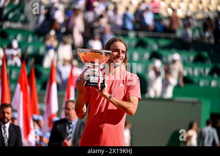 Monaco, Monaco. 14 avril 2024. Stefanos Tsitsipas lors de la finale Rolex Monte-Carlo ATP Masters 1000 tennis le 14 avril 2024 au Monte Carlo Country Club de Roquebrune Cap Martin près de Monaco. Photo de Victor Joly/ABACAPRESS.COM crédit : Abaca Press/Alamy Live News Banque D'Images