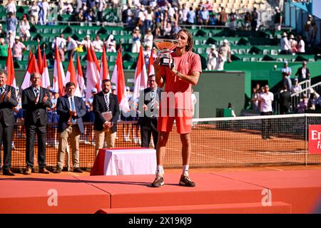 Monaco, Monaco. 14 avril 2024. Stefanos Tsitsipas lors de la finale Rolex Monte-Carlo ATP Masters 1000 tennis le 14 avril 2024 au Monte Carlo Country Club de Roquebrune Cap Martin près de Monaco. Photo de Victor Joly/ABACAPRESS.COM crédit : Abaca Press/Alamy Live News Banque D'Images