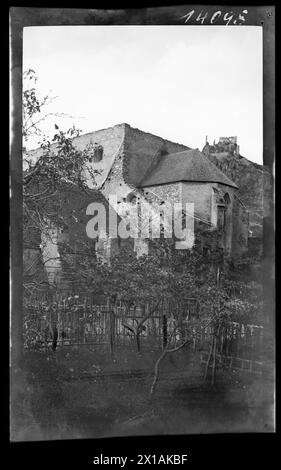 Vue extérieure de l'ancienne Klarissinenkirche (église Klarissinen) à Duernstein, vue de l'abside depuis le sud, 1920 - 19200101 PD13957 - Rechteinfo : droits gérés (RM) Banque D'Images