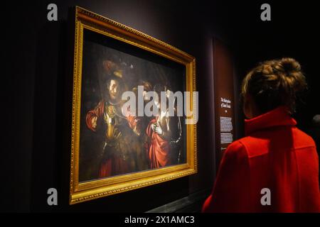 Londres 16 avril 2024 . 'Martyre de Sainte Ursule' par le peintre italien Michelangelo Merisi da Caravaggio lors de l'avant-première de la dernière exposition du Caravage à la National Gallery de Londres. Le dernier Caravage est prêté par la Collection Intesa Sanpaolo (Gallerie d'Italia - Naples) et se déroulera du 18 avril au 21 juillet 2024 à la National Gallery .Credit : amer ghazzal/Alamy Live News Banque D'Images