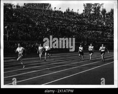 Championnats d'Europe d'athlétisme féminin à Vienne, en tête du 200 mètres, il mène Walasiewiecz., 18.09.1938 - 19380918 PD0009 - Rechteinfo : Rights Managed (RM) Banque D'Images