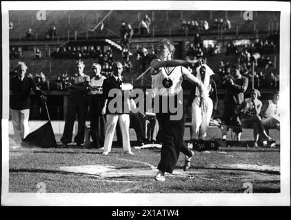 Championnats d'Europe d'athlétisme féminin à Vienne, Gisela Mauermayer à leur lancer de disque., 18.09.1938 - 19380918 PD0010 - Rechteinfo : droits gérés (RM) Banque D'Images