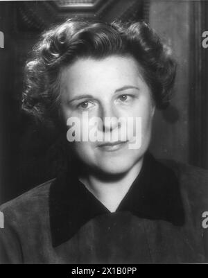 Wessely, Paula (1907-2000), portrait du Wessely, Paula (1907-2000), photo originale, 1955 - 19550101 PD4981 - Rechteinfo : droits gérés (RM) Banque D'Images