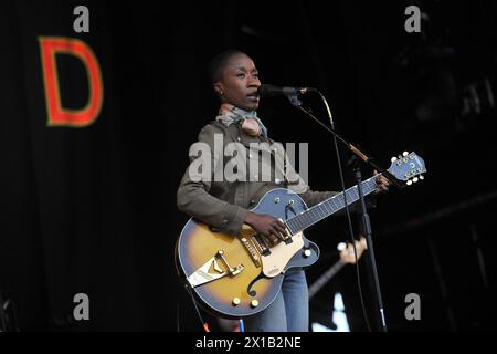 Rako Traore se produit lors du festival WOMAD 2013, à Charlton Park, Wiltshire. Banque D'Images