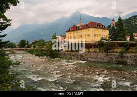 Vue de la ville de Merano dans le Tyrol du Sud Banque D'Images