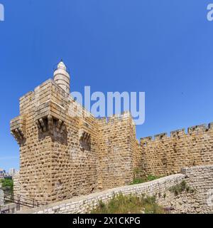 Vue de la forteresse de la Tour de David, une partie des murs de la vieille ville de Jérusalem, Israël Banque D'Images