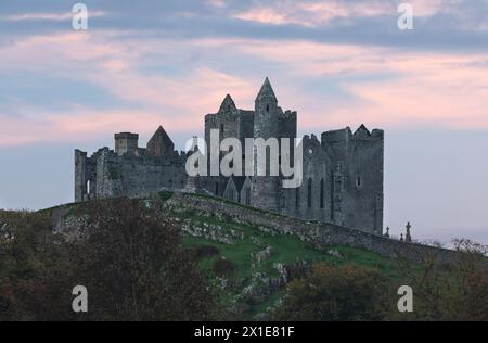 Gros plan sur le rocher de Cashel dans le comté de Tipperary en Irlande Europe Banque D'Images