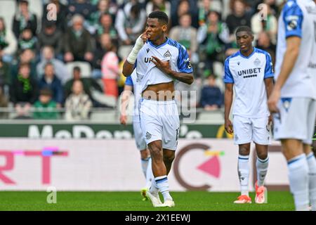 Bruges, Belgique. 01st Apr, 2024. Raphael Onyedika (15 ans) du Club Brugge photographié lors du match Jupiler Pro League saison 2023 - 2024 jour 2 dans les éliminatoires des Champions entre le cercle Brugge et le Club Brugge le 1er avril 2024 à Brugge, Belgique. (Photo de David Catry/Isosport) crédit : Sportpix/Alamy Live News Banque D'Images