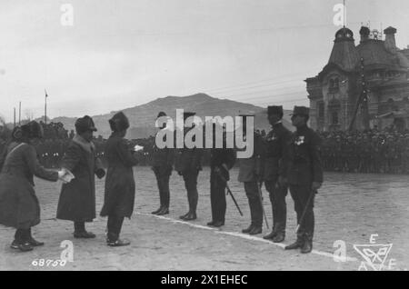 MAJOR GÉNÉRAL WILLIAM GRAVES, armée des États-Unis, recevant l'ordre du Soleil levant, décoration japonaise, samedi 6 décembre 1919 Banque D'Images