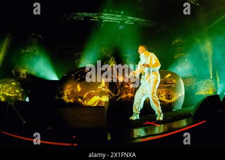 Milan, Italie. 16 avril 2024. Watkin Tudor Jones alias Ninja du groupe de hip-hop alternatif sud-africain Die Antwoord se produit en live à Alcatraz à Milan. Crédit : SOPA images Limited/Alamy Live News Banque D'Images