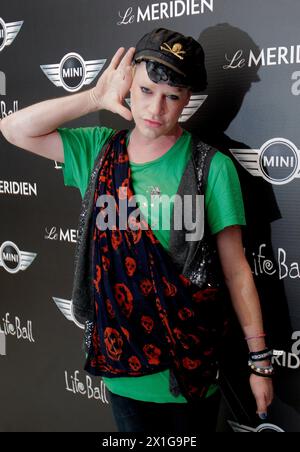 Autriche - Life Ball 2010 - cocktail à l'Hôtel le-Meredien à l'occasion du bal du 16 juillet 2010. Dans l'image : Heatherette designer Richie. - 20100716 PD2010 - Rechteinfo : droits gérés (RM) Banque D'Images