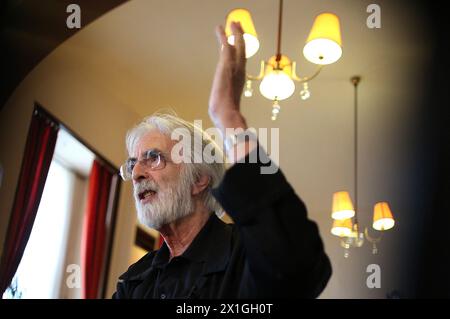 Vienne - le réalisateur autrichien Michael Haneke lors d'une interview le 08 août 2012. PHOTO : Michael Haneke - 20120807 PD6874 - Rechteinfo : droits gérés (RM) Banque D'Images