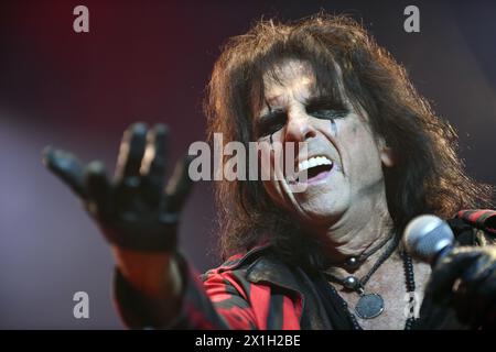 La chanteuse AMÉRICAINE Alice Cooper se produit sur scène lors d'un concert à l'Arena de Vienne, Autriche, le 24 juin 2015. - 20150624 PD5593 - Rechteinfo : droits gérés (RM) Banque D'Images